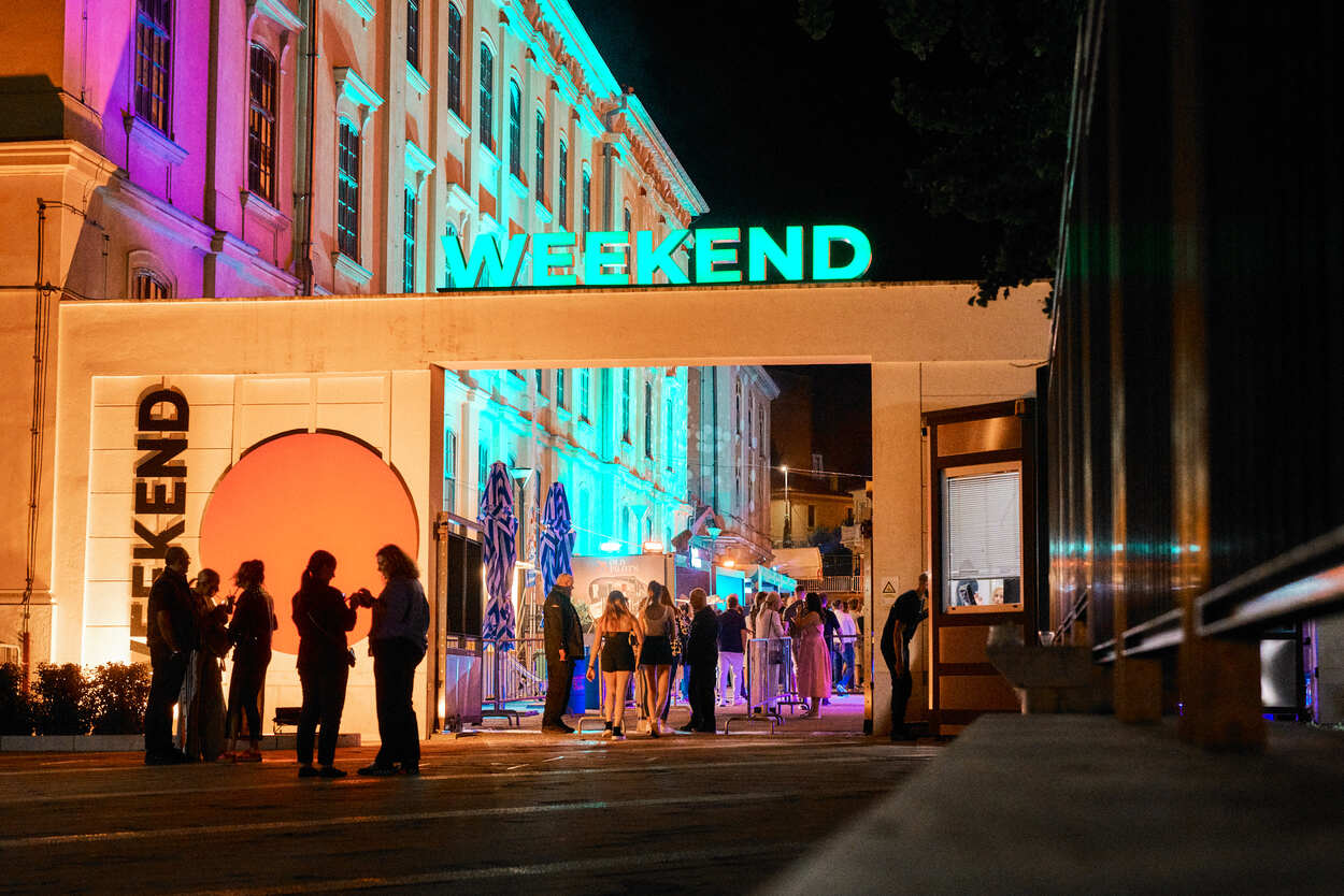 Ulaz na Weekend Media Festival u Rovinju.